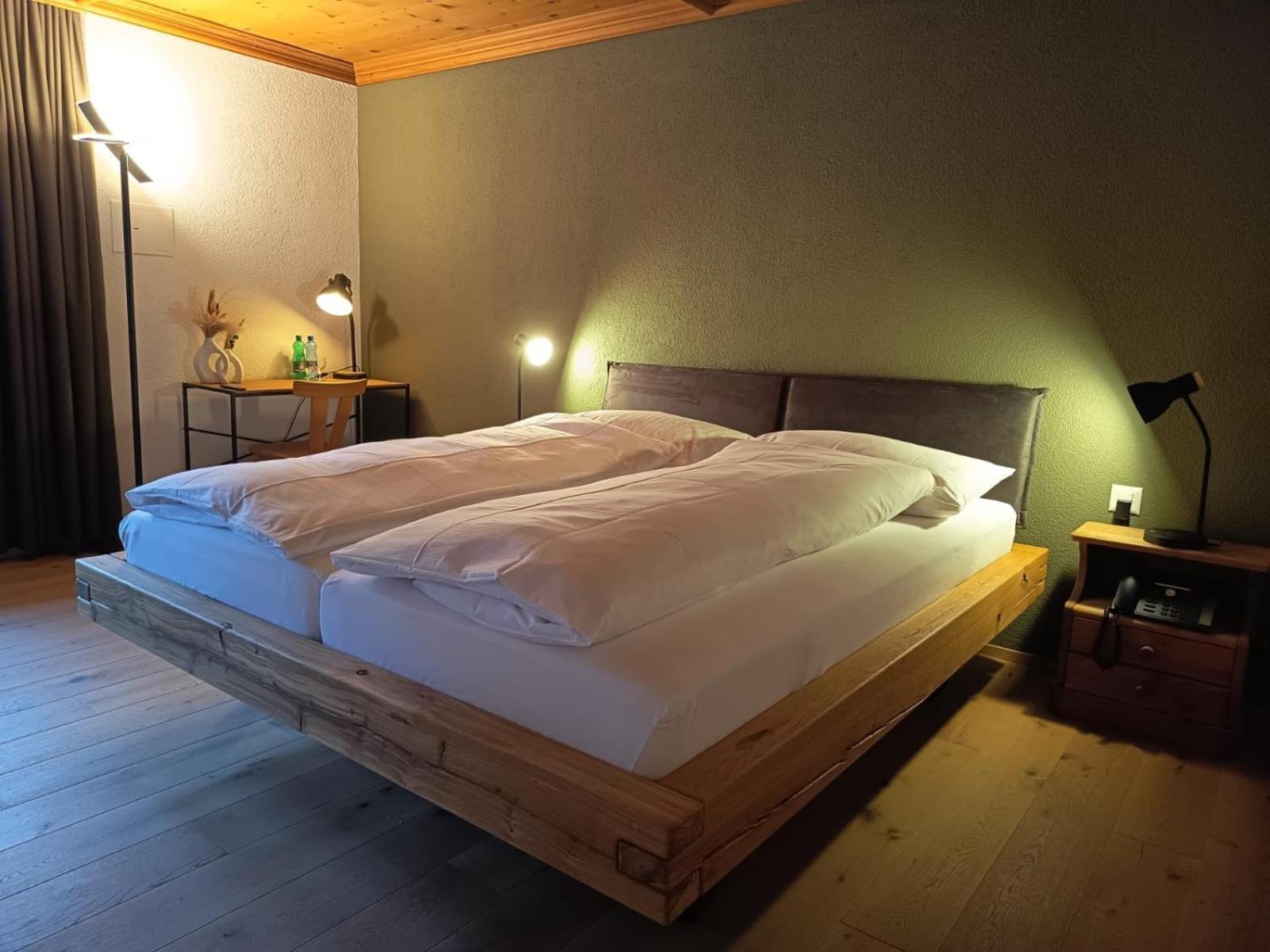 Hotel Restaurant Krone Aarberg ภายนอก รูปภาพ